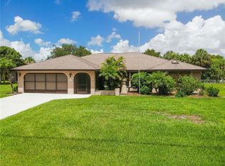 1053 Clearview Dr, Pt Charlotte, FL 33953