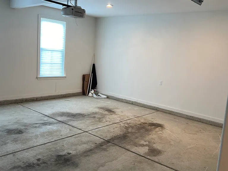 9746 Woodland Fox Ln N — Photo 19