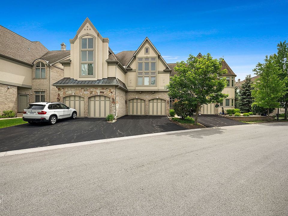 1st image of 1537 W Rue James Pl