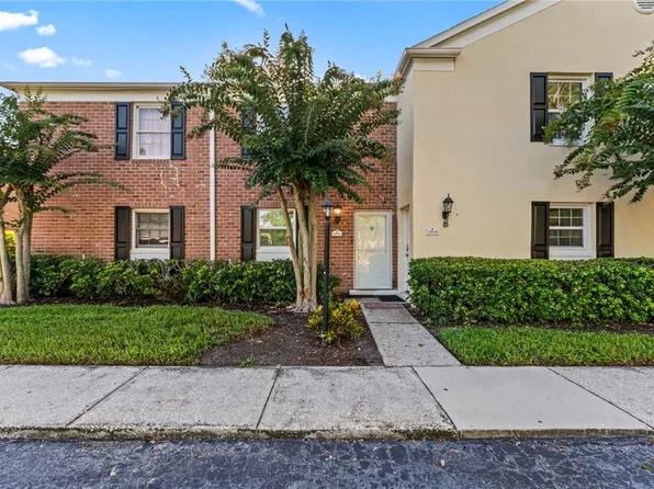 13721 Juniper Blossom Dr #46, Tampa, FL 33618