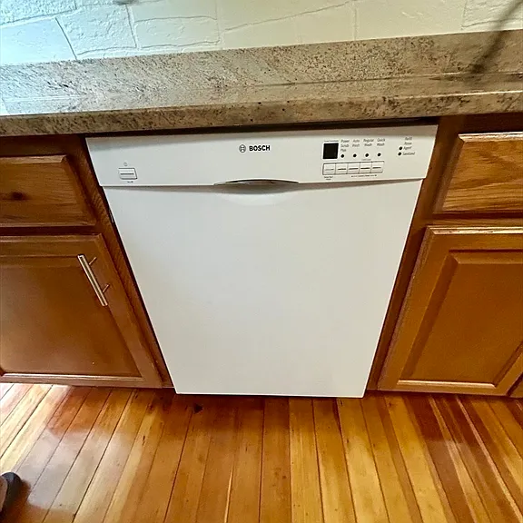 97 Court St #2 — Photo 16