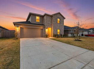 17719 Winfall Dr, Crosby, TX 77532
