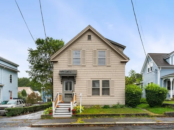 35 Lincoln Ave, Marblehead, MA 01945