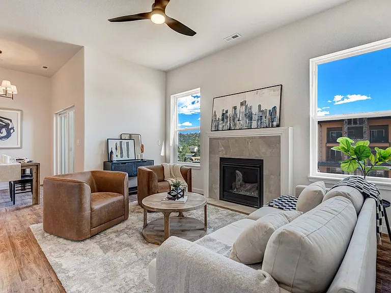 5843 Villa Lorenzo Dr — Photo 6