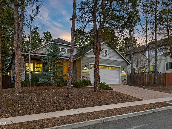 2nd image of 537 W CINNABAR Trail