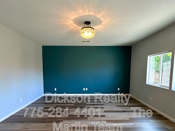 4th image of 11042 Marymount Dr
