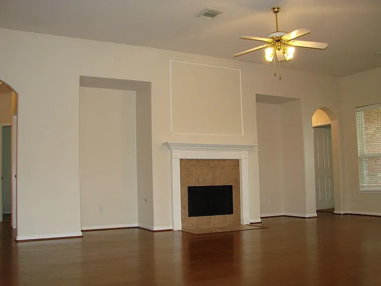 4714 Autumn Orchard Ln — Photo 8