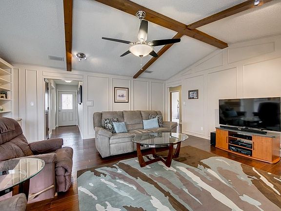 5th image of 4 Hillcrest Dr