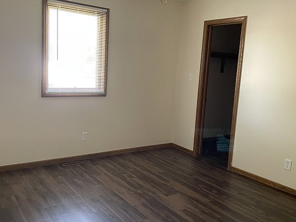5th image of 1703 Heritage Ln APT 1