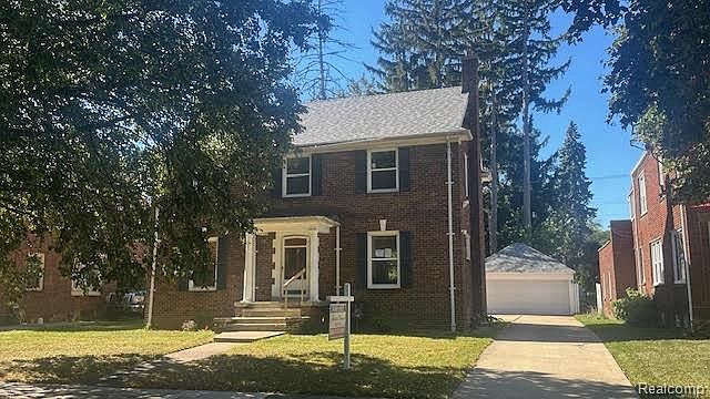 1st image of 15077 Glastonbury Ave
