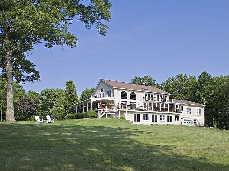 Exterior Back