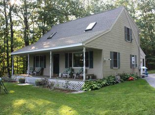 31 Martin Rd, Weare, NH 03281