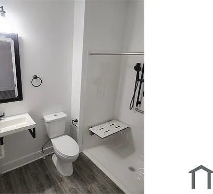 63 S Dearborn St — Photo 12