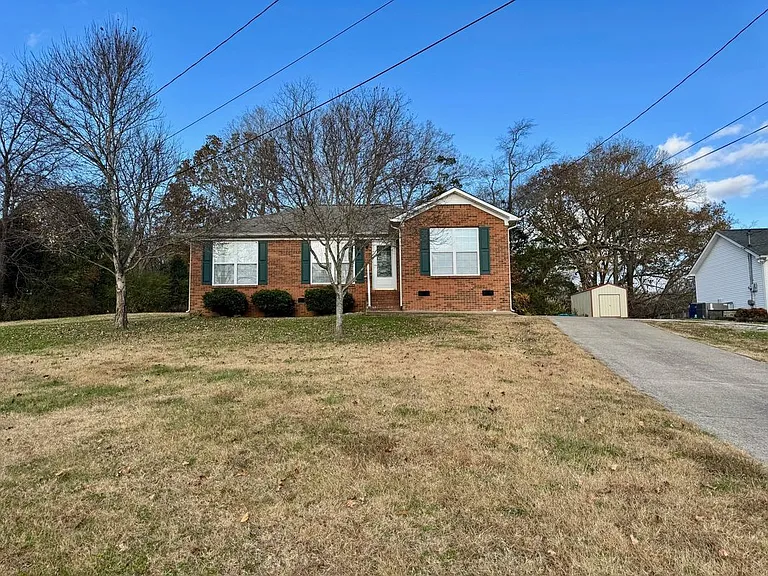 828 Mulberry Dr — Photo 45