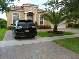 5540 SW 104th Ter, Cooper City, FL 33328