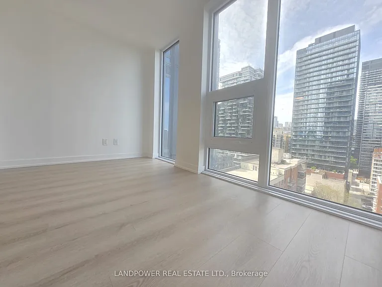 100 Queen St E #1703 — Photo 13