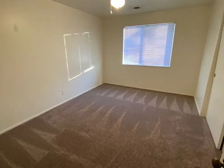 174 Colby Court Ln — Photo 10