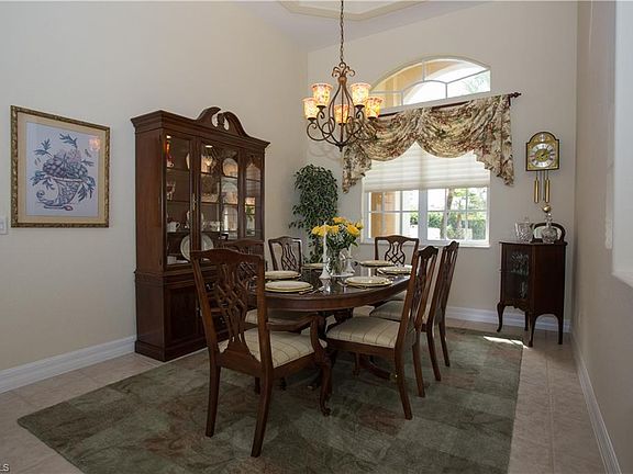 4th image of 1147 SW 57th St