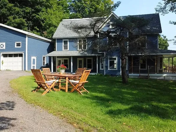 76 Center Street, Richford, VT 05476