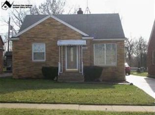20080 McCracken Rd, Maple Heights, OH 44137