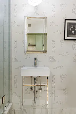 Sold by Compass | media 16