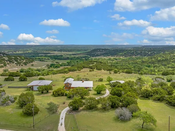 120 Private Road 2123, Meridian, TX 76665