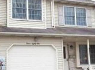 1281 Stanford Rd, Bethlehem, PA 18018