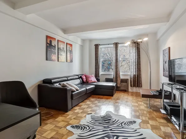 550 Grand Street image 1 of 11