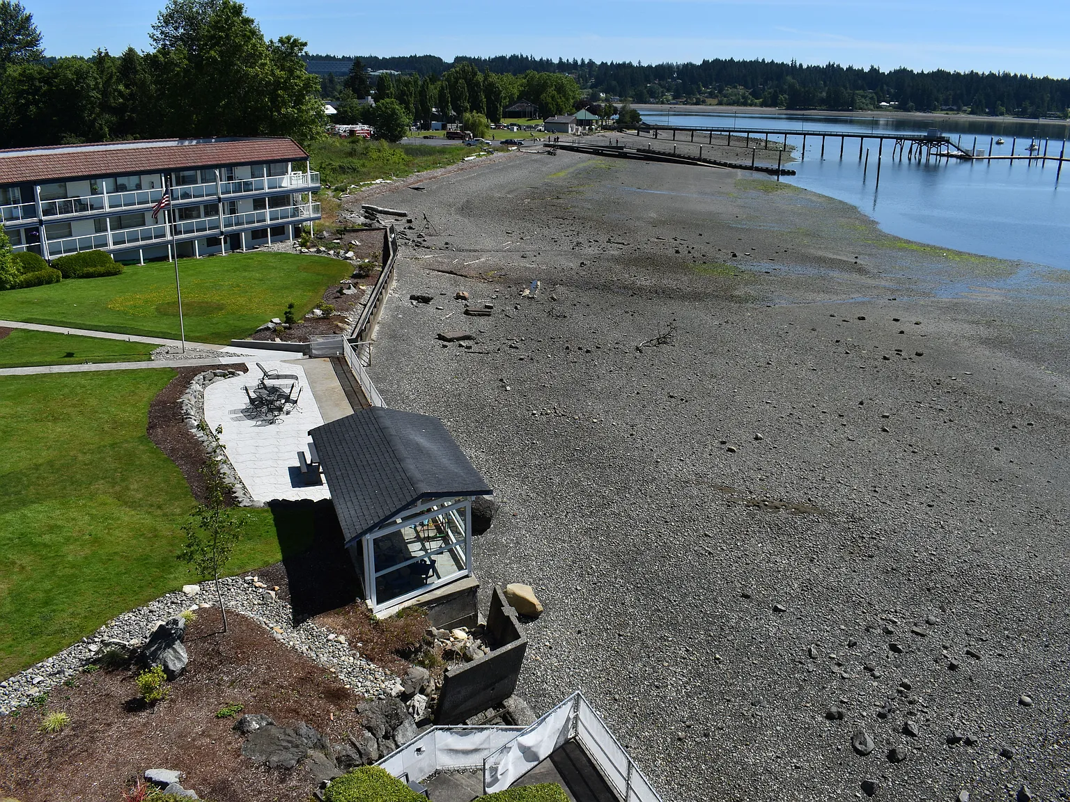 Silverdale Shores — Photo 1
