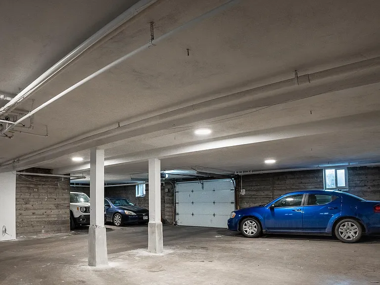 Belmore Apartments — Photo 11
