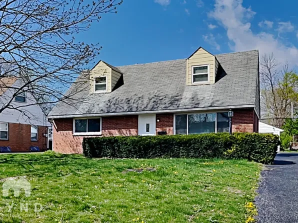 819 Stephen Dr W, Columbus, OH 43204