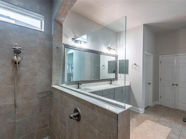 16459 Courtyard Loop — Photo 33