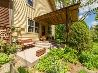 8425 Parshallville Rd, Fenton, MI 48430
