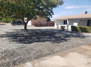 10656 Navajo Rd, Apple Valley, CA 92308