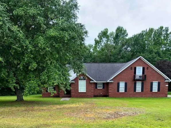 915 Bullfrog Ln, Sumter, SC 29153