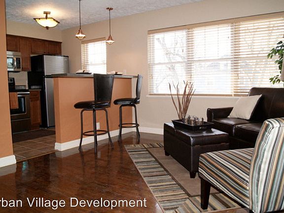 3rd image of 603 S 35th Ave APT 4