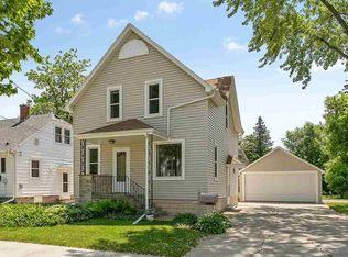1427 W Rogers Ave, Appleton, WI 54914