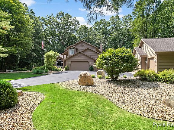 3rd image of 6968 Pines Ln SE
