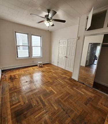 4th image of 368 Logan Ave
