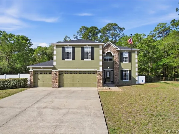 9508 N Dawnflower Ave, Crystal River, FL 34428