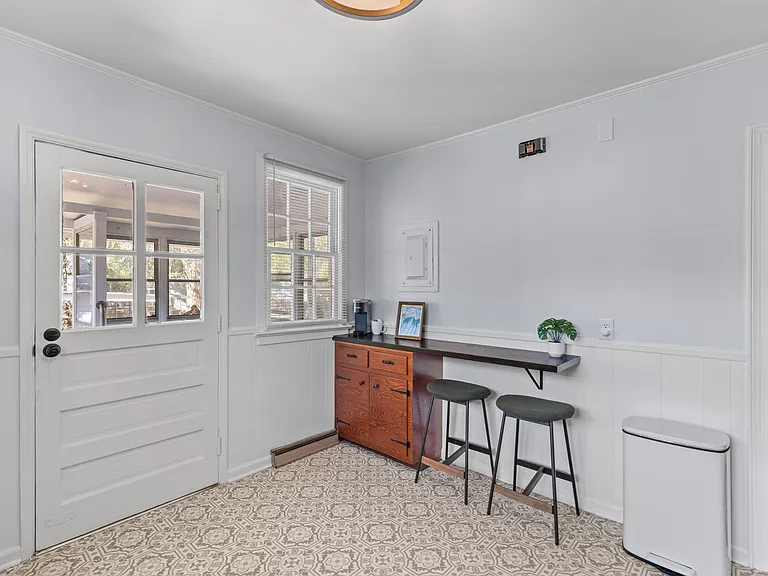 4825 Park Pl W — Photo 16