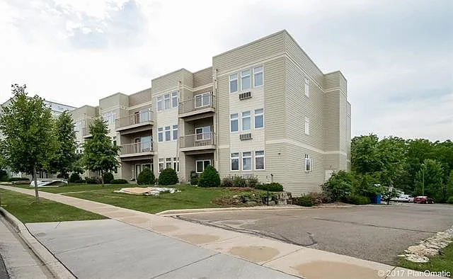 8206 Starr Grass Dr #107 — Photo 3