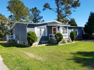 136 Queens Rd, Little River, SC 29566