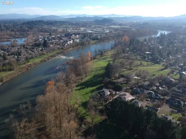 260 Greenleaf Ave, Eugene, OR 97404