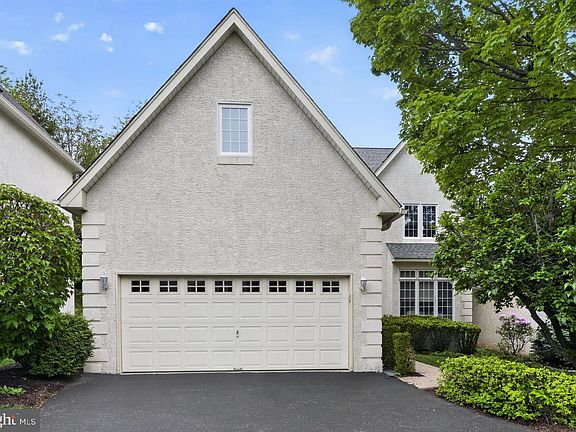 2nd image of 9 Ridgeview Rd