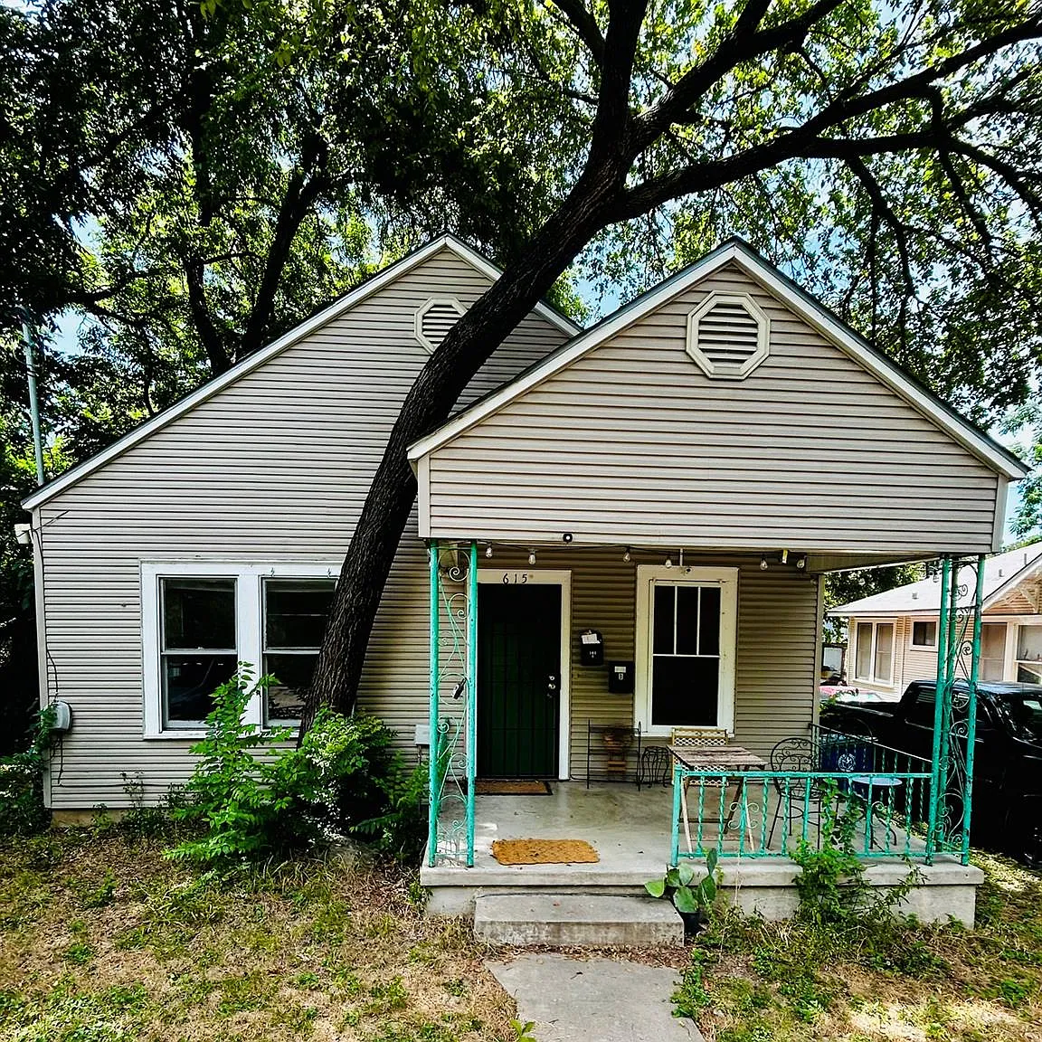 1 bed, 1.0 bath, 600 sqft, $1,000 — Photo 1