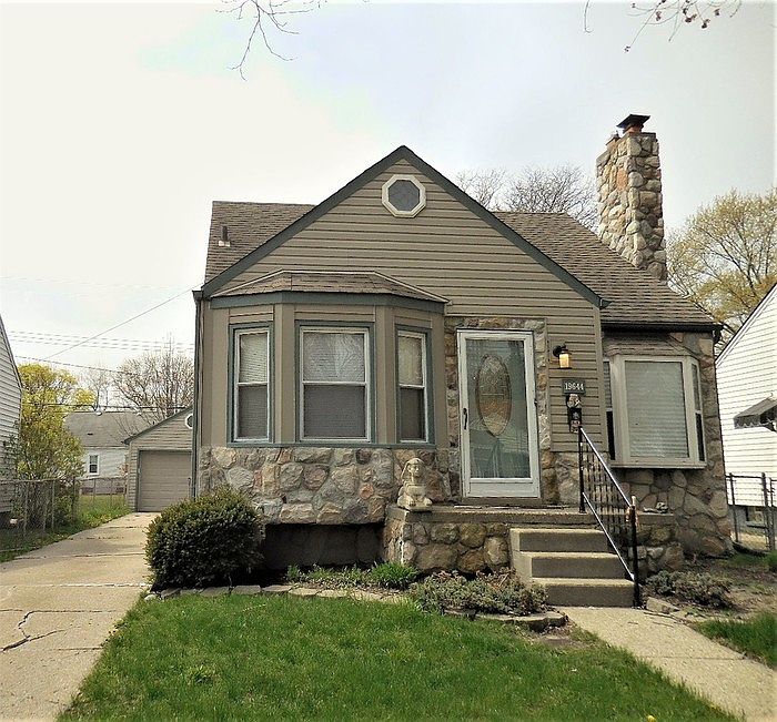 1st image of 19644 Washtenaw St