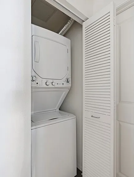 6400 Crescent Park E #111 — Photo 17