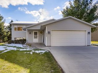 6035 138th St N, Hugo, MN 55038
