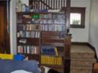 11 Thorndyke St, Springfield, MA 01118